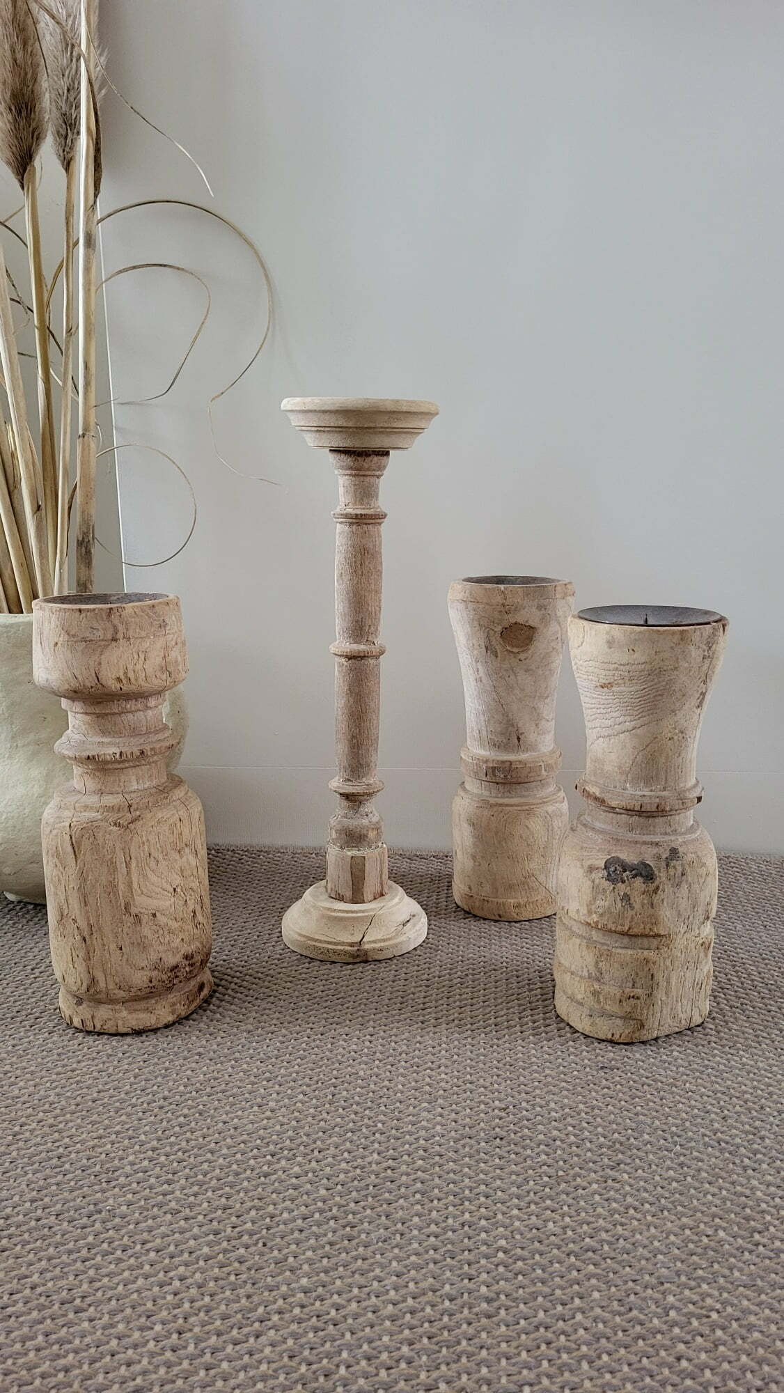 Candle Holder natural wood M 2