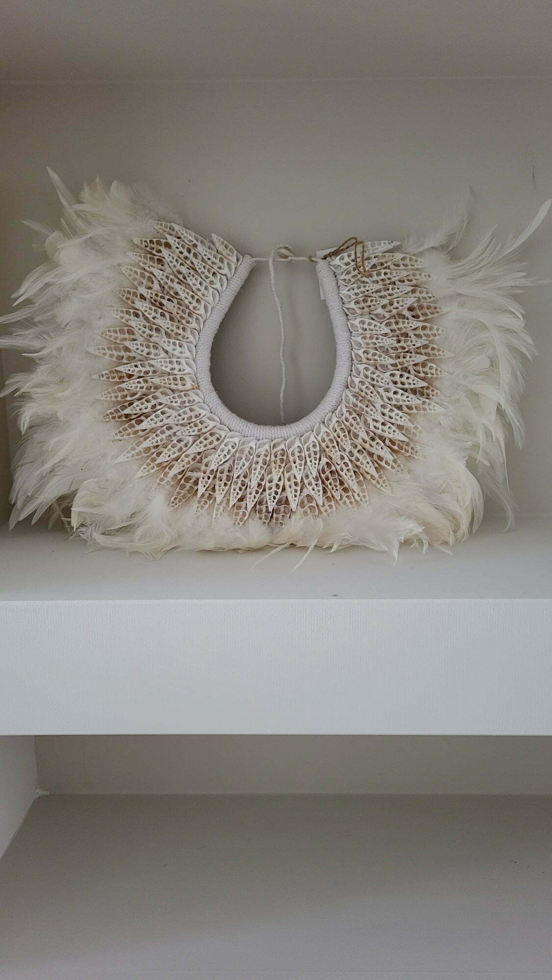 Schelpenhanger white L nr 1