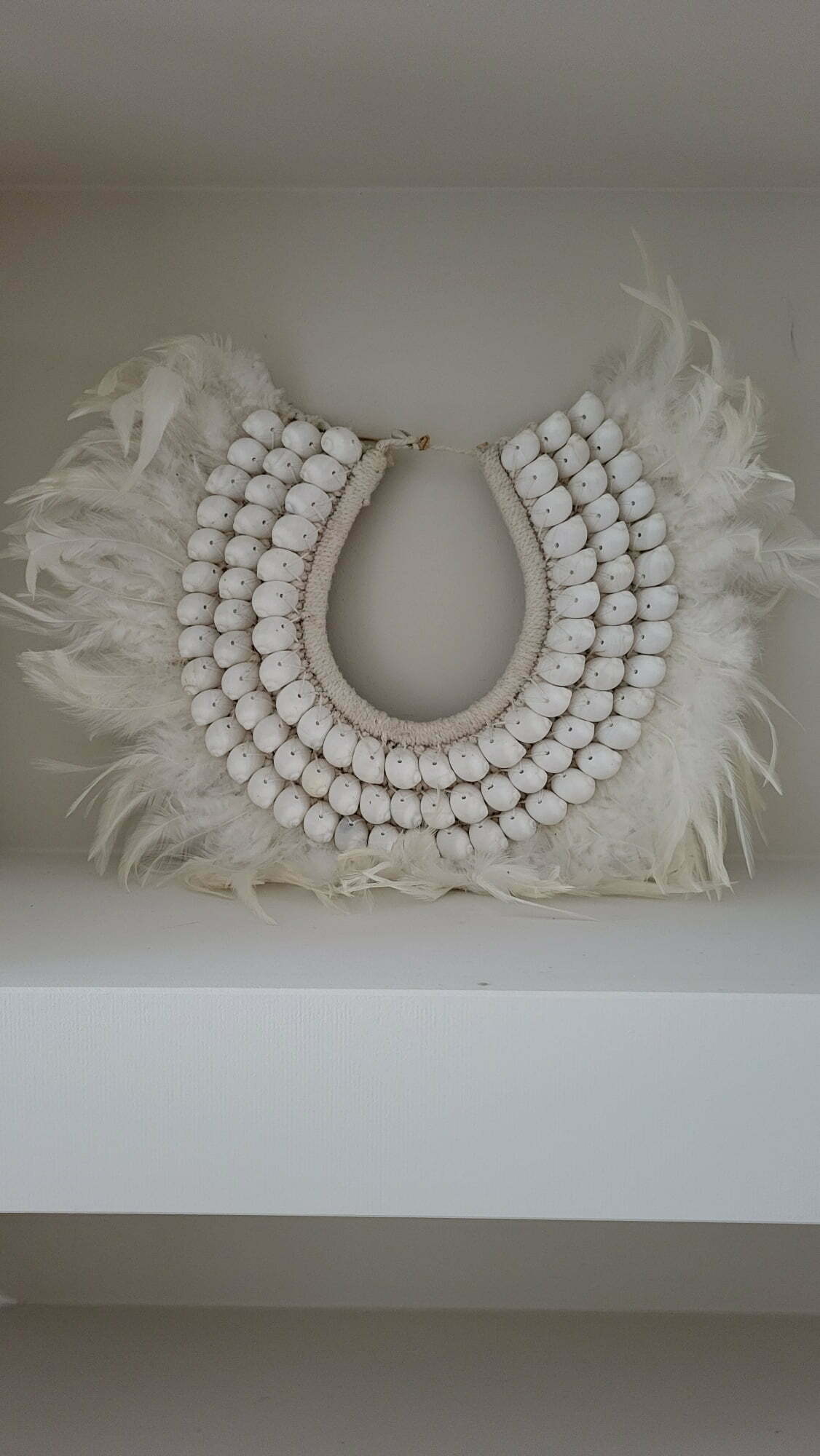 Schelpenhanger white L nr 2