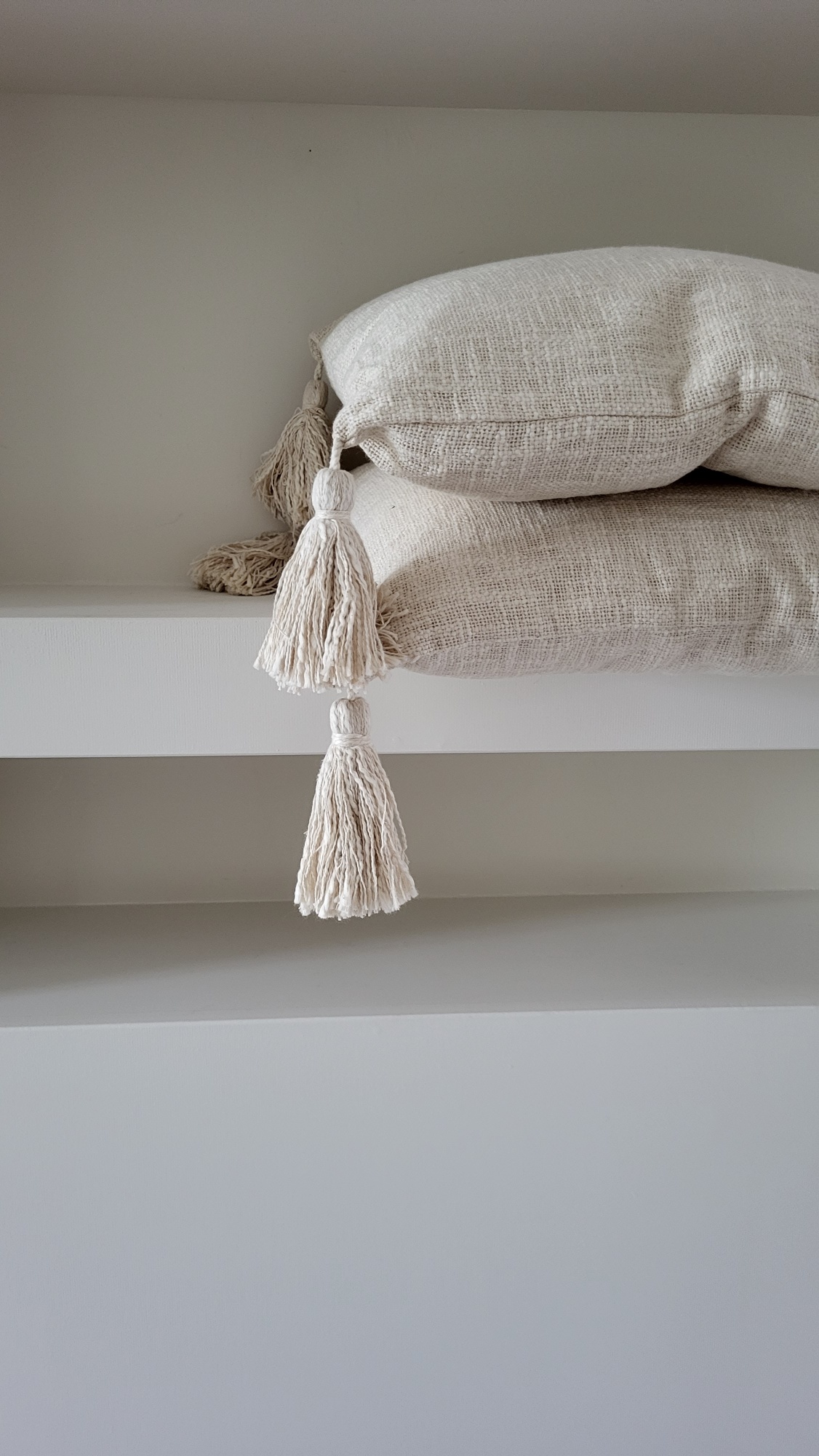 Kussen GoRound gebroken wit