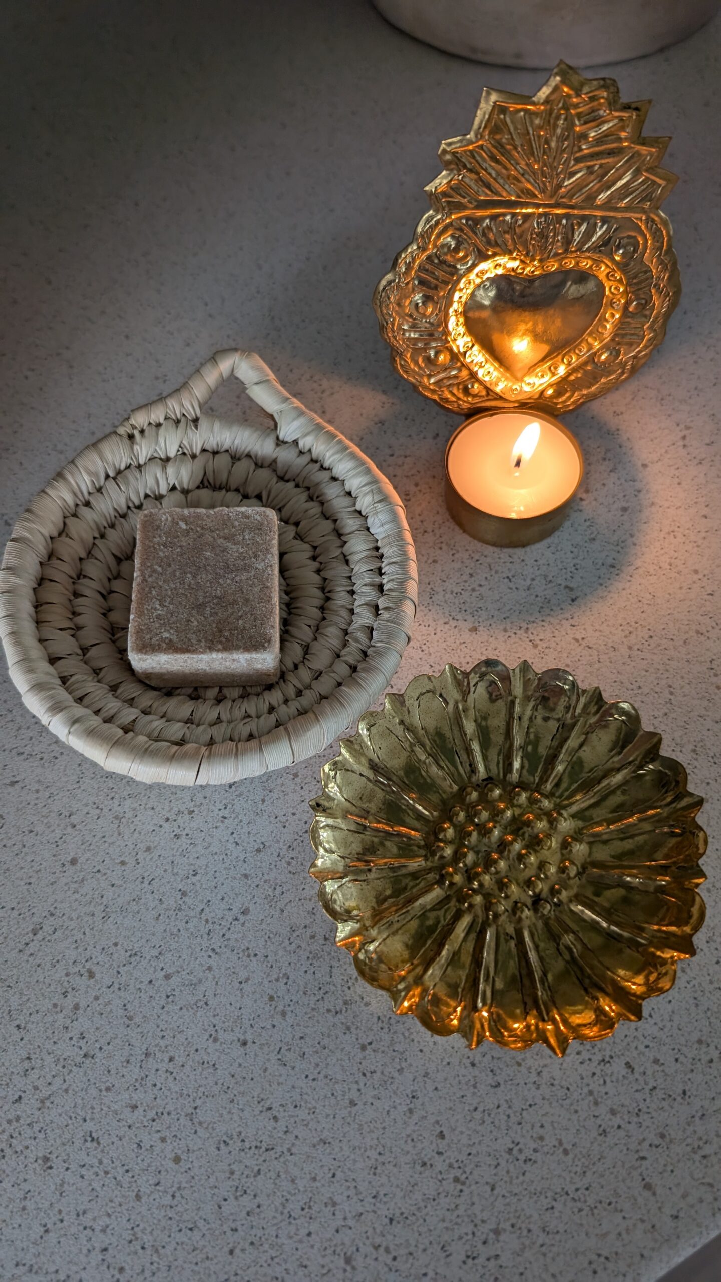 Schaaltje messing Madelief